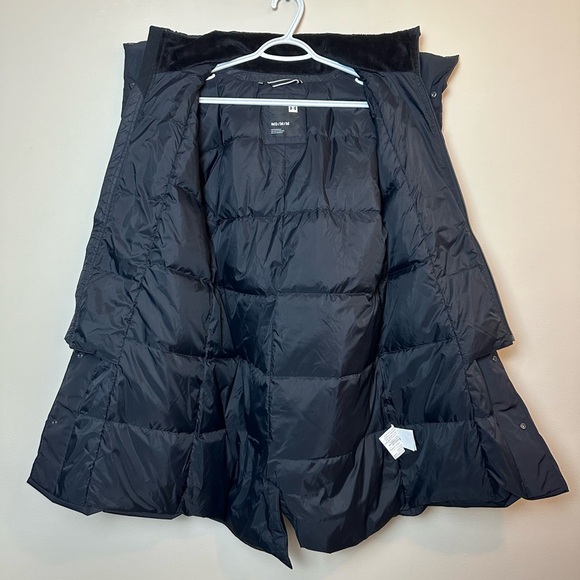 Under Armour winter Jacekt Size M - Picture 3 of 9